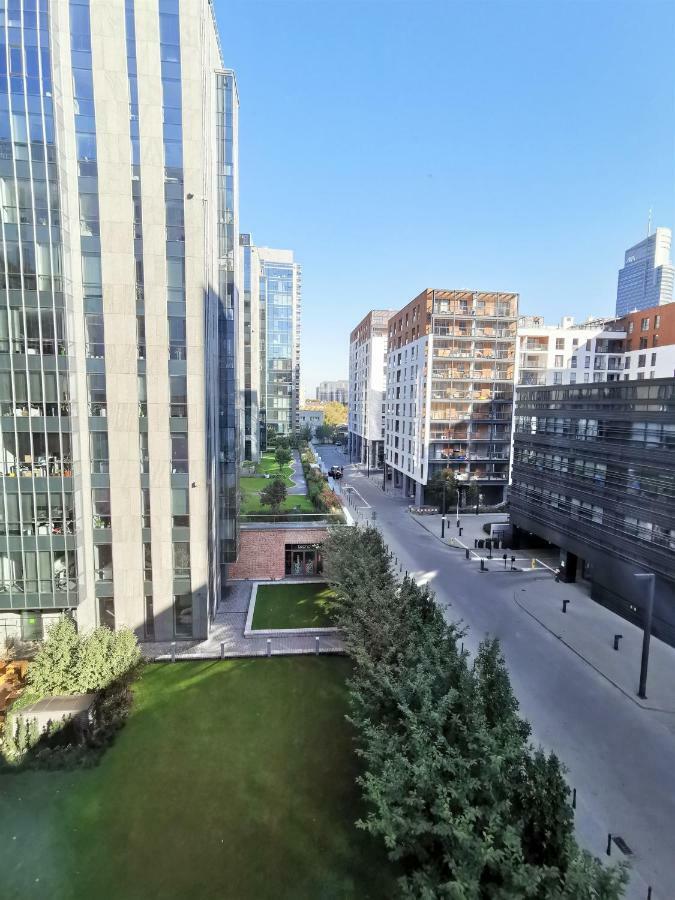ורשה Come&Stay Apartments Wola מראה חיצוני תמונה